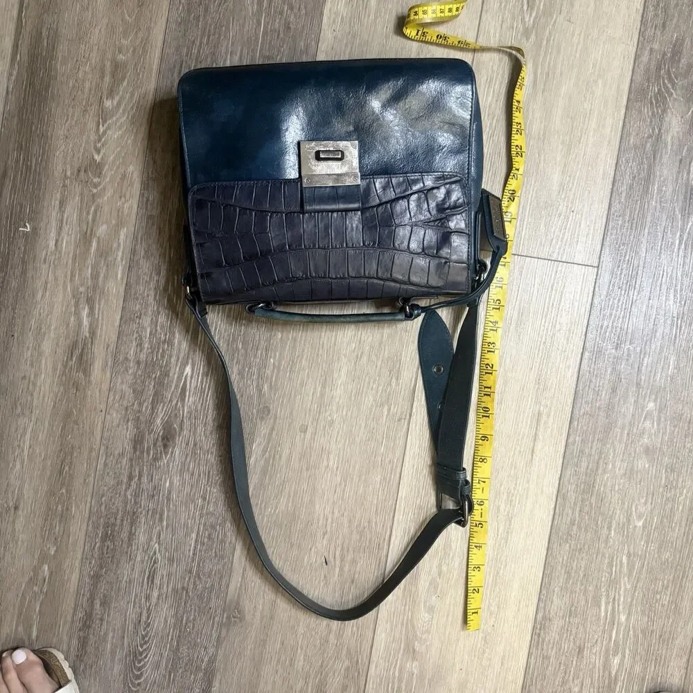 Badgley Mischka Green Croc Embossed Leather Flap Satchel purse Hobo